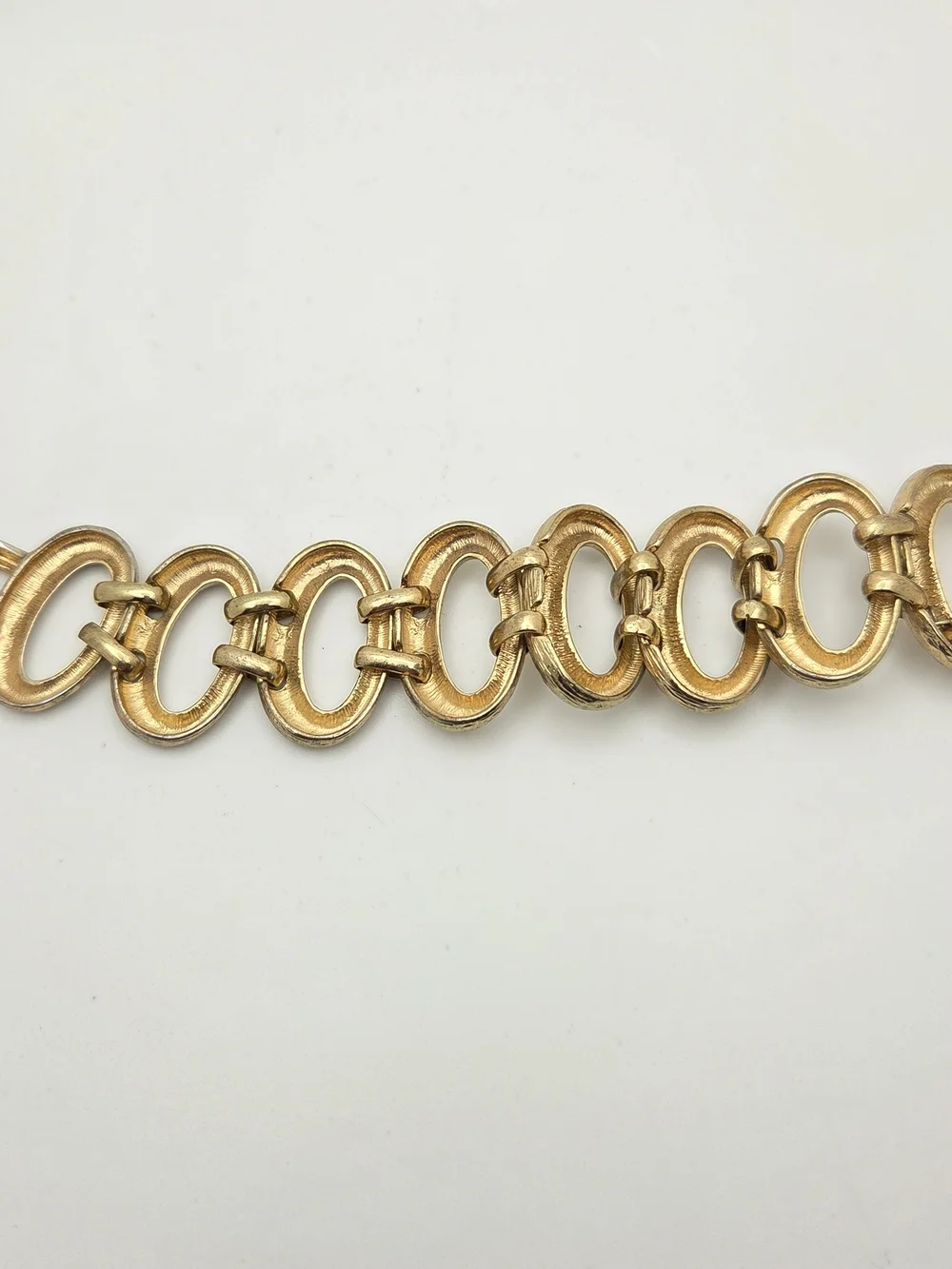 Vintage Hammered Gold Tone Oval Link Statement Bracelet